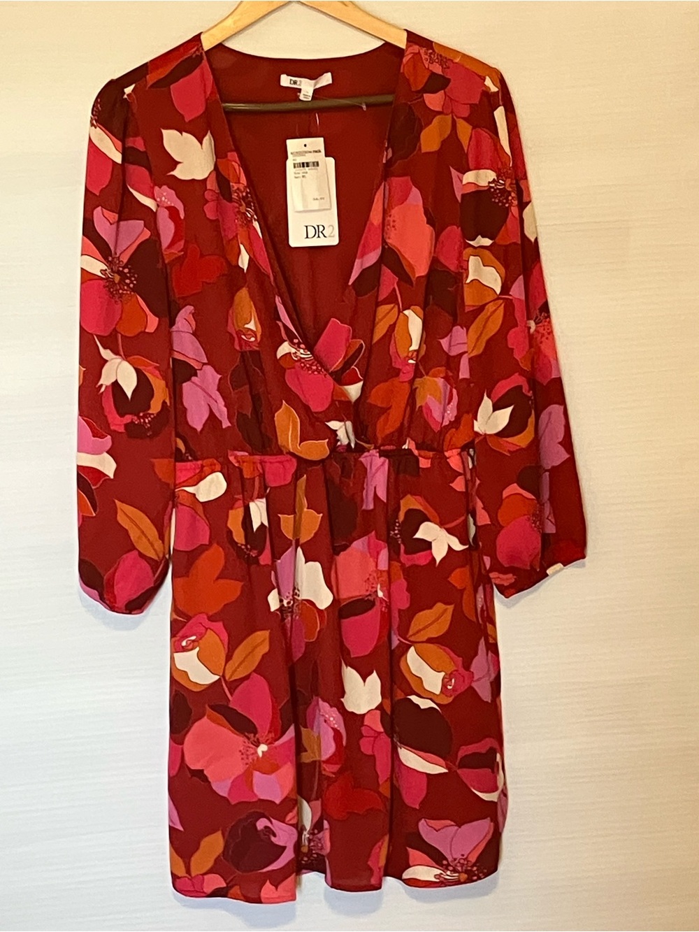 NWT DR2 Floral & Leaf Print Dress in Red, Pink, Orange, & Cream